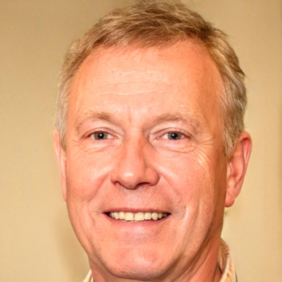 Marcus Henriksen, Senior Finance Communication Instructor